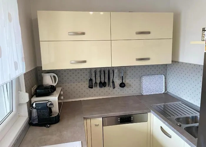Modern In With Three Bedrooms And Balcony - Ta Leut Agency * Zadar