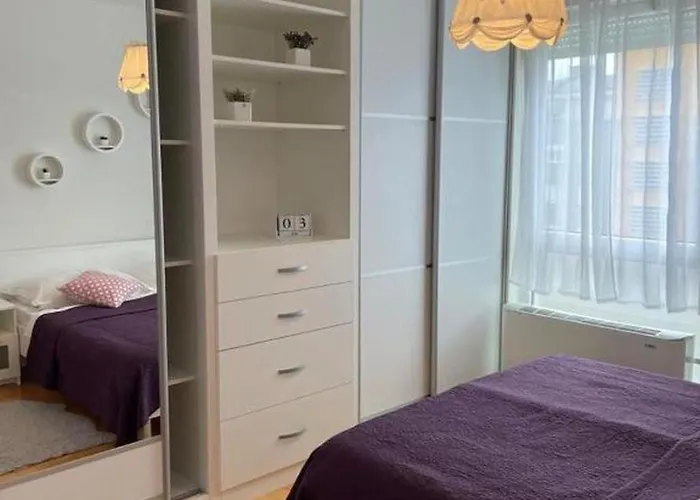 Modern In With Three Bedrooms And Balcony - Ta Leut Agency Lägenhet *