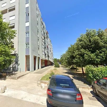 Modern In With Three Bedrooms And Balcony - Ta Leut Agency Апартаменты Задар