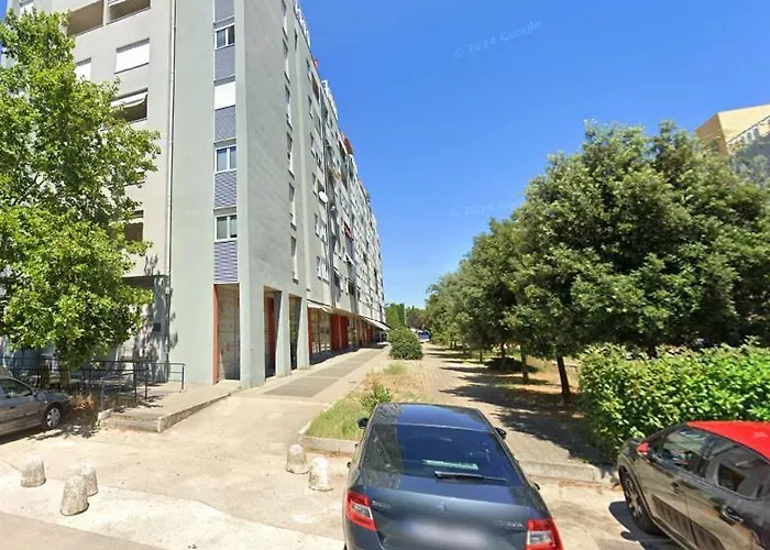 Modern In With Three Bedrooms And Balcony - Ta Leut Agency Апартаменты Задар